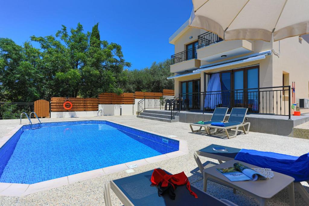 Meladeia Villa | Villa Salina