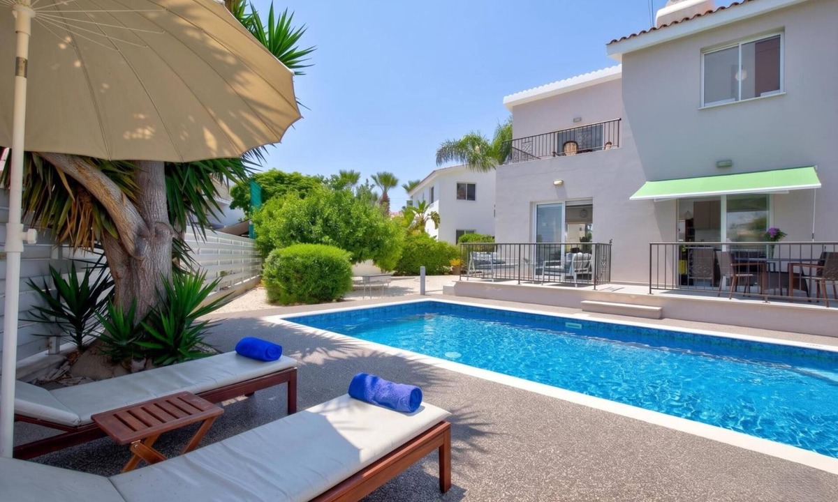 Pegeia Villa | Villa Shiva by Ezoria Villas