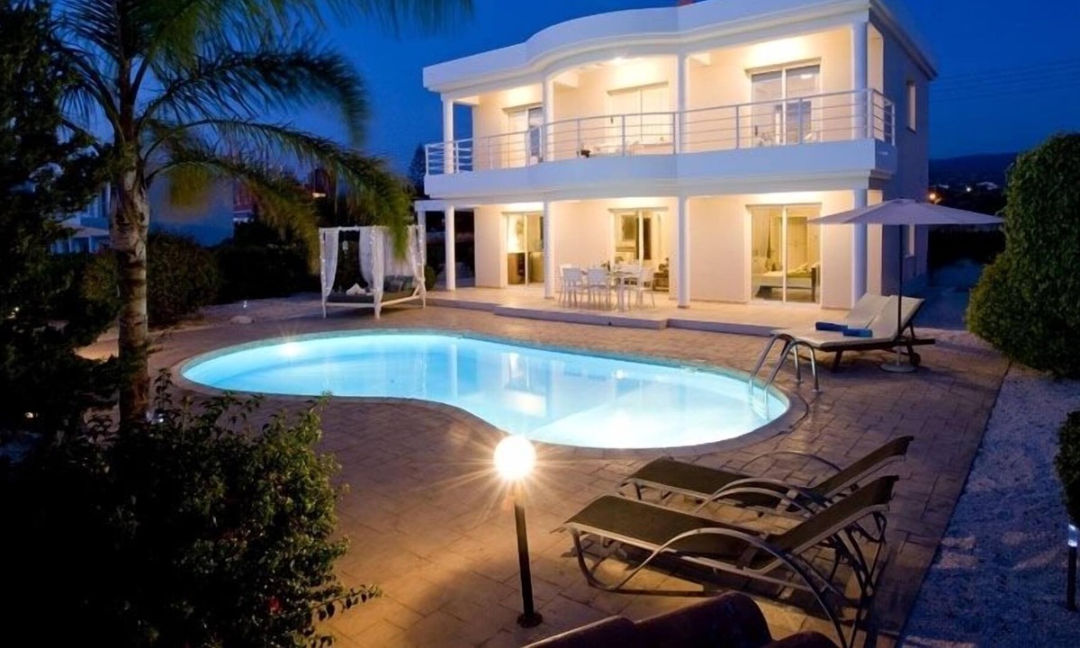 Agios Georgios Pegeias Villa | Villa St George - Large 3 Bedroom Holiday Villa in St George's (Agios Georgios), Paphos