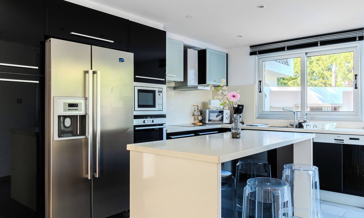 Paralimni Villa | Villa Toscana 3 Bedrooms in Konnos Beach
