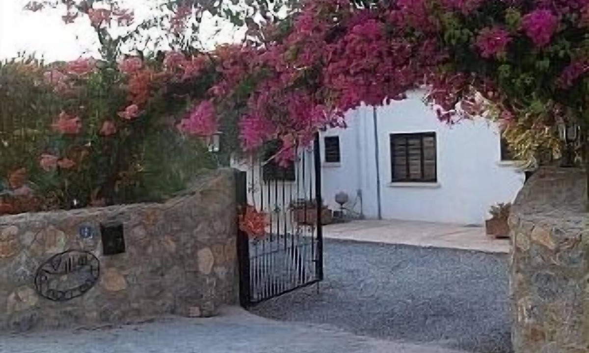 Kyrenia Villa | Villa with Large Private Pool