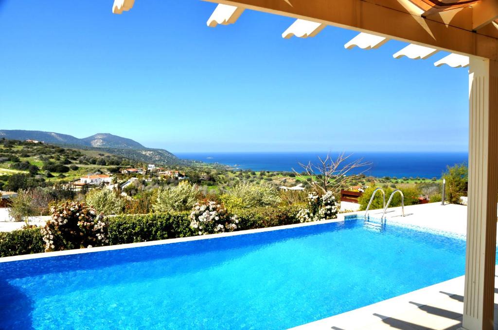 Latchi Villa | Villa Zefyros