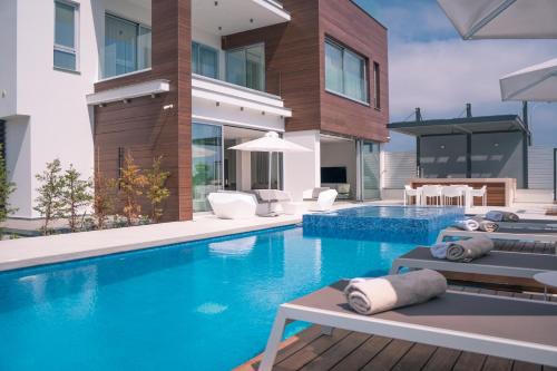 Ayia Napa Villa | Vivo Mare Beachfront Villas - Vista
