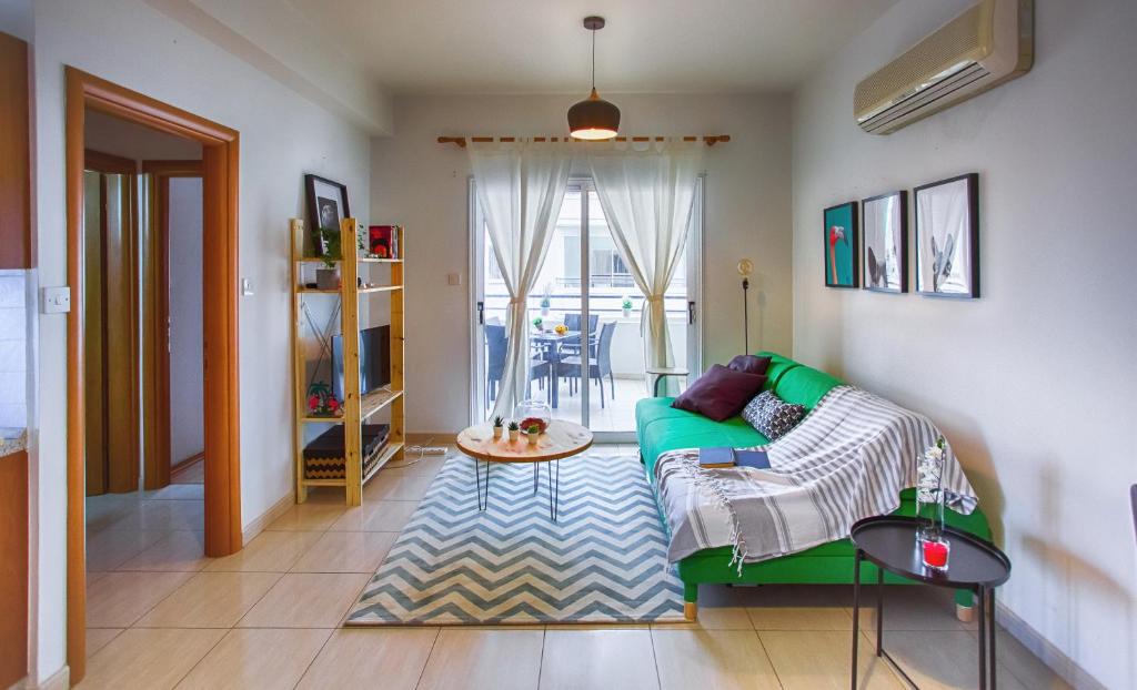 Larnaca City Centre Apartment | Yippee! Apartments I Town Center