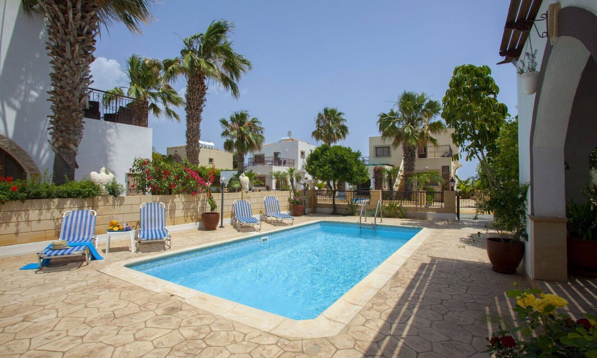 Pernera Villa | You and Your Family will love this Villa close to the beautiful town of Protaras