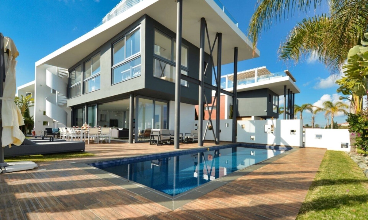 Kapparis Villa | Your Dream Holiday Villa with Private Pool in Protaras most Exclusive Neighbourhood