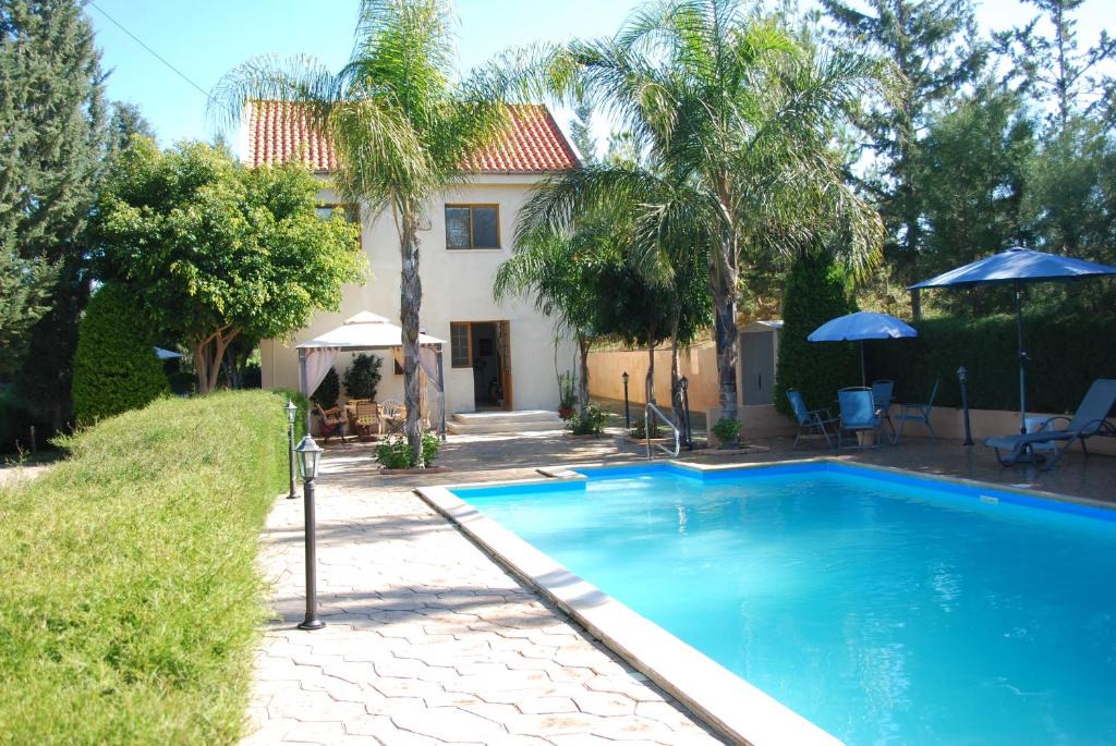 Pissouri Villa | Zena Holiday Villa