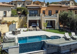150 m² Villa ∙ 3 bedrooms ∙ 6 guests
