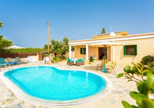 160 m² Villa ∙ 3 bedrooms ∙ 7 guests in Agia Marina Chrysochous