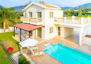 200 m² Villa ∙ 4 bedrooms ∙ 9 guests