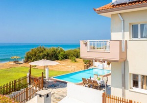 220 m² Villa ∙ 3 bedrooms ∙ 7 guests
