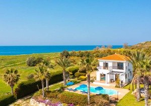 225 m² Villa ∙ 3 bedrooms ∙ 6 guests