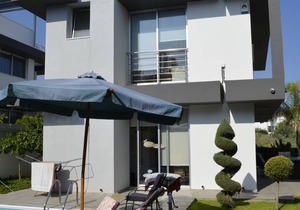 246 m² Villa ∙ 3 bedrooms ∙ 7 guests