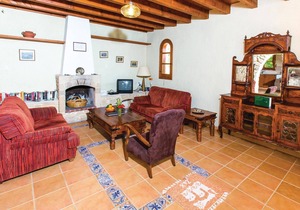 3 bedroom accommodation in Miliou Paphos