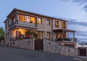 398 m² Villa ∙ 5 bedrooms ∙ 10 guests