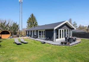 81 m² House ∙ 3 bedrooms ∙ 5 guests in Dronningmølle