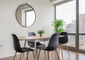Apartment ∙ 2 bedrooms ∙ 5 guests in South Loop