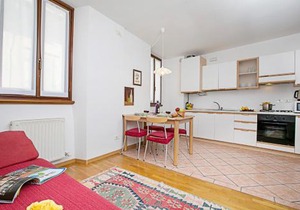 Appartamento Centro Storico Riva 2 - Happy Rentals in Riva del Garda