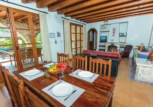 Beautiful home in Miliou Paphos with 3 Bedrooms, Outdoor swimming pool and Swimming pool