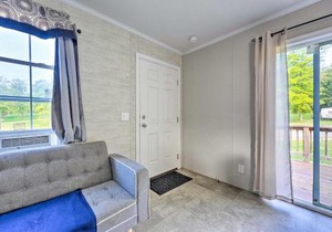 Cassopolis Cabin, Little Fish Lake On-Site! in Cassopolis