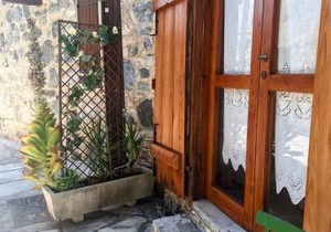 Eleni's Cottage