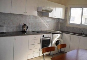 FABULOUS, SPACIOUS 2 BEDROOM PENTHOUSE APARTMENT, VIEWS, WIFI,nBEACH,CAFES