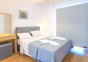 Holiday house Lysos for 1 - 6 persons with 2 bedrooms - Holiday home
