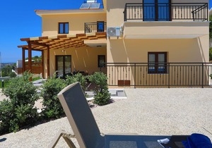 Holiday house Lysos for 1 - 6 persons with 2 bedrooms - Holiday home