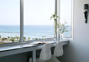 Koralli City Sea Business Suites in Limassol