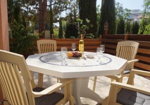Limnaria Gardens Paphos, near beach