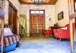 Listed Villa in Laneia