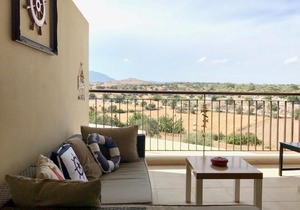 Mazotos Hills Modern Apartments