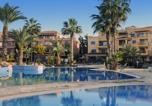 Modern pool facing apartment in popular Limnaria Gardens