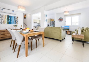 Nissini Villa #18 - Delightful 3 bedroom villa close to the beach
