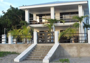 POPOYO BEACHFRONT 2PERS. ROOM - OCEANVIEW AND SURF in La Albina