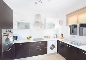 Protaras Holiday Villa CL19 - a villa that sleeps 7 guests in 3 bedrooms