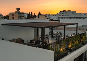 Sanders Armonta - Dreamy Studio w/ Balcony