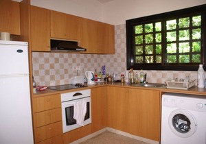 Single storey villa in Kamares Village, Tala, Paphos with private pool