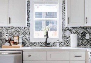 Stay on a Restored 1920 Residence mins to Riverwalk in San Antonio