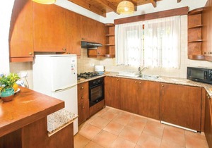 Stunning home in Miliou Paphos with 3 Bedrooms, Sauna and Outdoor swimming pool