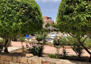 Stylish 1 bedroom apartment in Limnaria Gardens