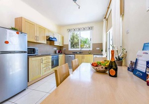Villa ∙ 2 bedrooms ∙ 4 guests
