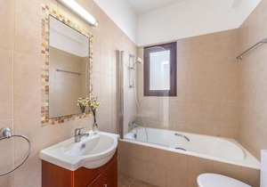 Villa Anthia