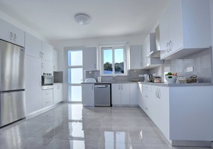 Villa Clea, Luxury 4BDR Protaras Villa with Stunning Sea Views