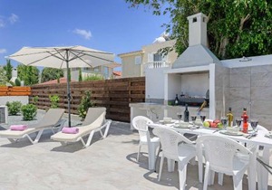 Villa Coral Bay