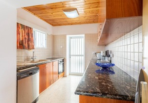 Villa Constantinos - Three Bedroom Villa, Sleeps 7
