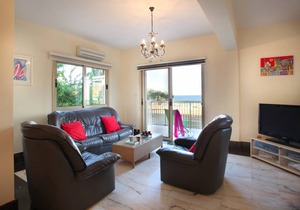 Villa Jasmine By The Sea
