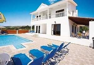 VILLA LAMBRIANA-4 Bedroom Villa With Private Pool And Sea View