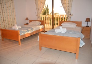 VILLA LAMBRIANA-4 Bedroom Villa With Private Pool And Sea View