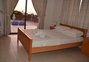 VILLA LAMBRIANA-4 Bedroom Villa With Private Pool And Sea View